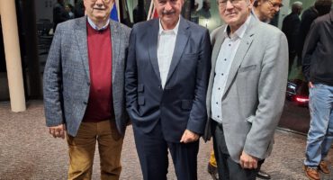 653174580_1639896080368184_1397974192660987438_n Jean Asselborn mit den DAG-Kollegen Mike Urban und Dr. Kurt Kreiten